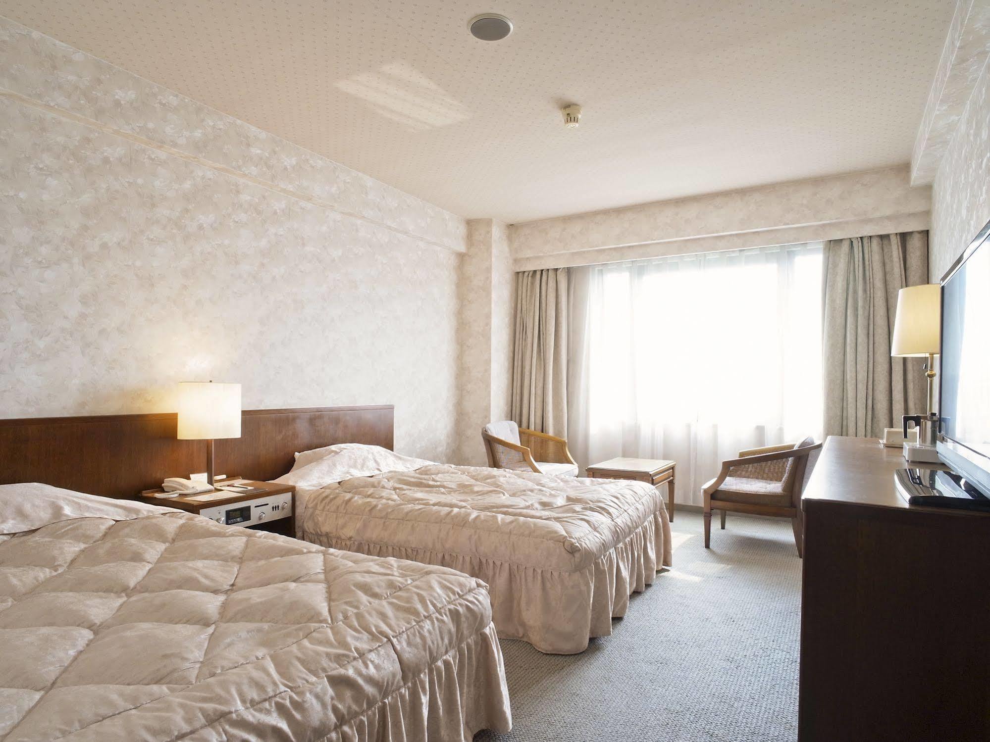 Plaza Hotel Симоносеки Экстерьер фото